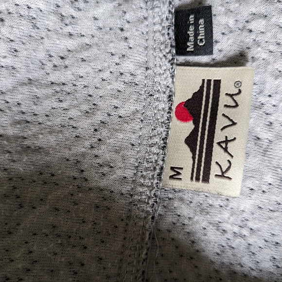 Kavu Lopez black and grey Printed Henley Pullover Sweatshirt size M - Picture 3 of 4